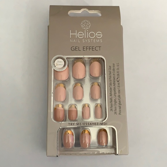 Pack of 24 faux glue on nails brand new - Picture 1 of 3